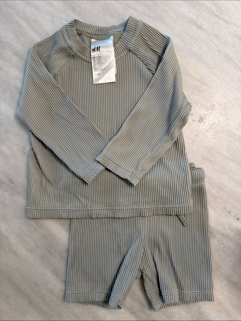H&M Ribbed Lounge Set in Sage Green